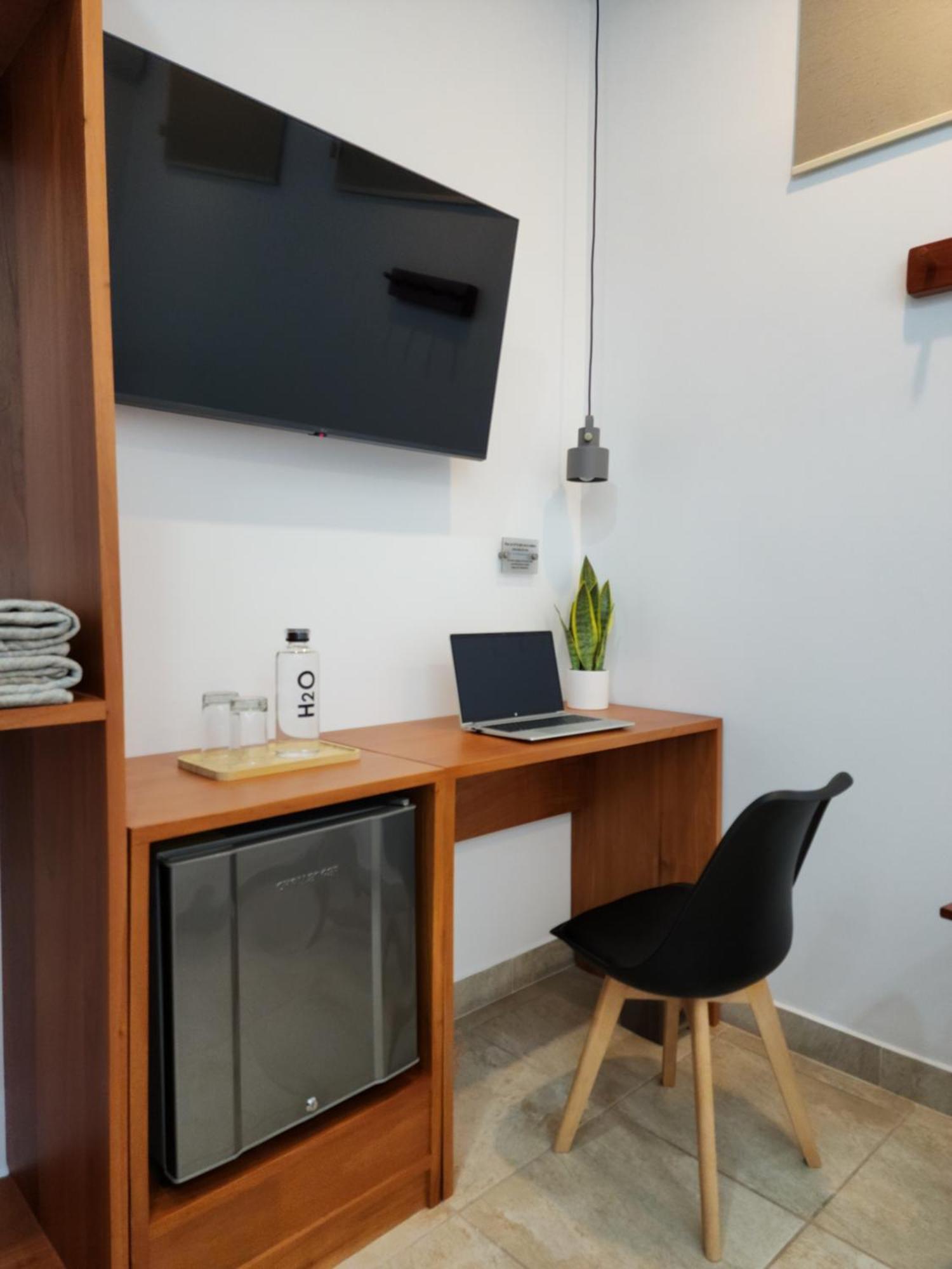 Casa Galapagos By Hostal Fragata Puerto Ayora  Kültér fotó